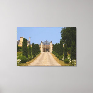 De indrukwekkende ingang van Chateau Haut Sarpe, d Canvas Afdruk