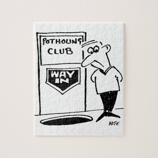 De ingang van de Potholing Club bevindt zich in de Legpuzzel (Verticaal)