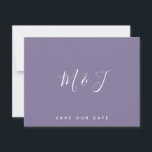 De Initialen van de lavender Weddenschap sparen de<br><div class="desc">Achtergrond lavender. Witte Initialen. Monogram. Eenvoudig. Save the date. Website.</div>
