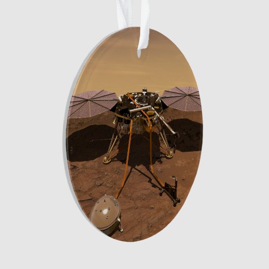 De Insight Lander opererend op het oppervlak van M Ornament (voorkant)