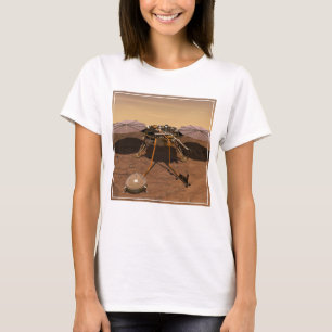 De Insight Lander opererend op het oppervlak van M T-shirt