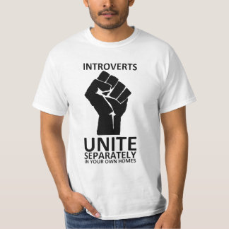 De Introverts verenigen afzonderlijk in Uw Shirt v