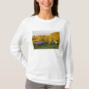 De Jenne Farm in Woodstock, Vermont. Herfst. 2 T-shirt