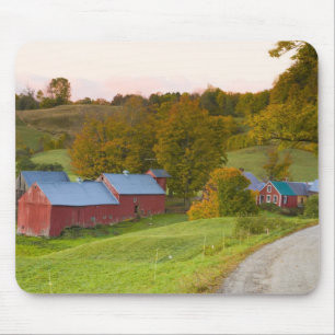 De Jenne Farm in Woodstock, Vermont. Herfst. Muismat