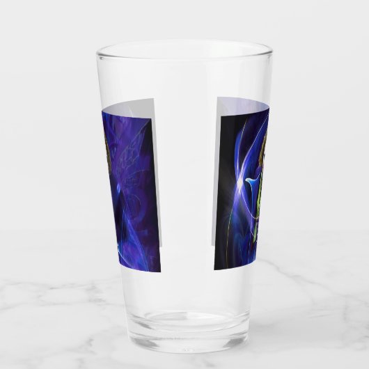 De Joker lanceert zijn Charisma Tour Glas (Links)