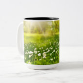 De Joys of Spring Tweekleurige Koffiemok (Voorkant links)