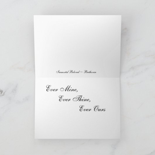 De kaart van de de wolkenliefde van het hart (Binnen)