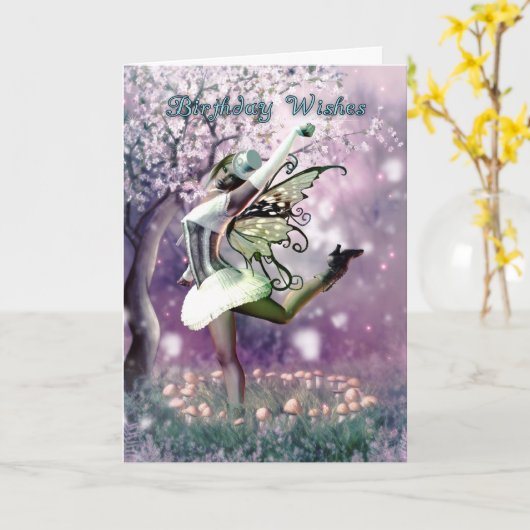 de kaart van de feeverjaardag, dansende fee in (Gele Bloem)