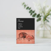 DE KAPITEIN LION LYING DOWN MONOGRAM, Red, Roze zw Visitekaartje (Staand voorkant)