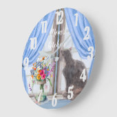 De kat bij het raam vaas bloemen grote klok (Hoek)