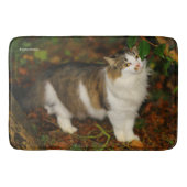 De kat en de Camellia Badmat (Voorkant)