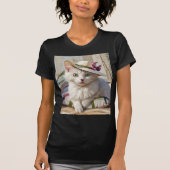 De kat op het strand. t-shirt (Voorkant)