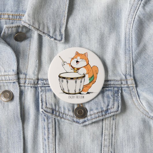 De kat speelt de trommel ronde button 7,6 cm (In situ)