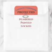 De katalytische Convertor beschermde, geeft tekst  Vierkante Sticker (Tas)