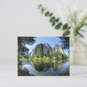 De kathedraal loopt over de Merced-rivier - Yosemi Briefkaart (Staand voorkant)