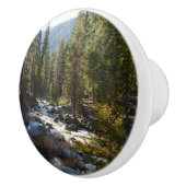 De Kaweah-rivier in het natuurpark Sequoia Keramische Knop (Rechts)