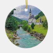 De kerk in Ramsau - idyll Keramisch Ornament (Voorkant)