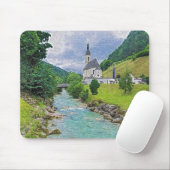 De kerk in Ramsau - idyll Muismat (Met muis)