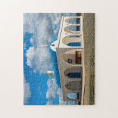 De kerk van Cyprus Ayia Thekla. Legpuzzel (Verticaal)