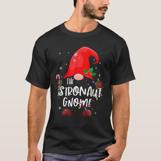De kerstlampjes van de Astronaut Gnome Matching Fa T-shirt (Voorkant)