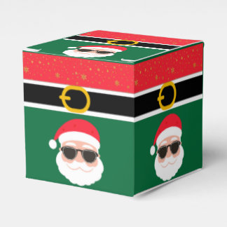De kerstman is hier bedankdoosjes