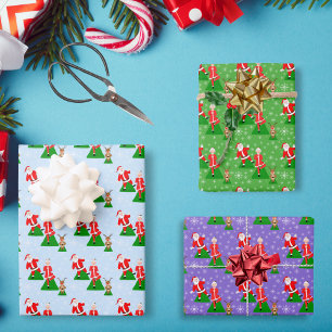 De Kerstman probeert yoga te doen met het patroon  Inpakpapier Vel