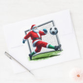 De Kerstman speelt graag voetbal op een besneeuwd Vierkante Sticker (Envelop)