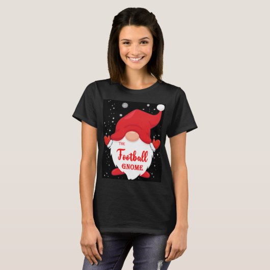 De kerstpajam van de Football Gnome Matching Famil T-shirt (Voorkant volledig)