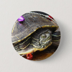 De kerstschildpad vermoorden ronde button 5,7 cm