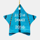 De kerstversiering met de foto van Swimmer Keramisch Ornament (Voorkant)