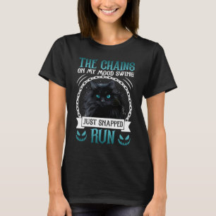 De kettingen op m'n troep... t-shirt