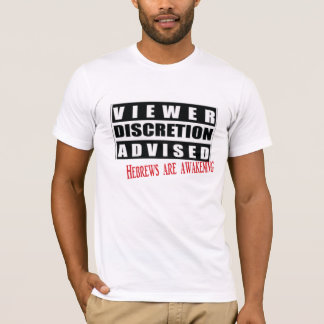 de kijkers wordt geadviseerd t-shirt