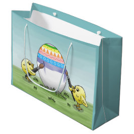 De kippen schilderen een mooi paasei groot cadeauzakje