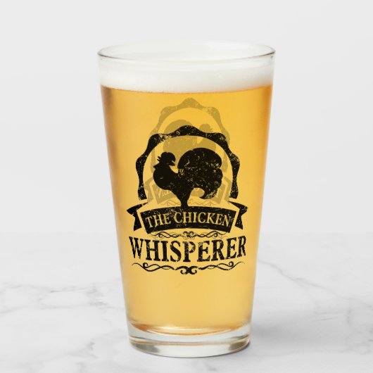 De Kippenfluisteraar Grappig Glas (Voorkant gevuld)