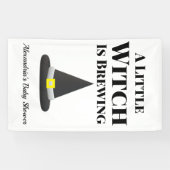 De kleine heks is de zwangerschap van de halloween spandoek (Horizontaal)