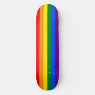 De kleuren van de regenboog persoonlijk skateboard