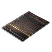 De knoop op de audiomixer notitieboek (Linkerzijde)