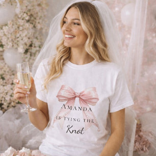 De knoop van het roze lint parels vrijgezellenfees t-shirt