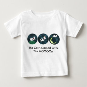 De koe trok over de MOOOn