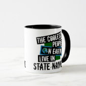 De koelste mensen op aarde leven in jouw staat mok (Voorkant rechts)