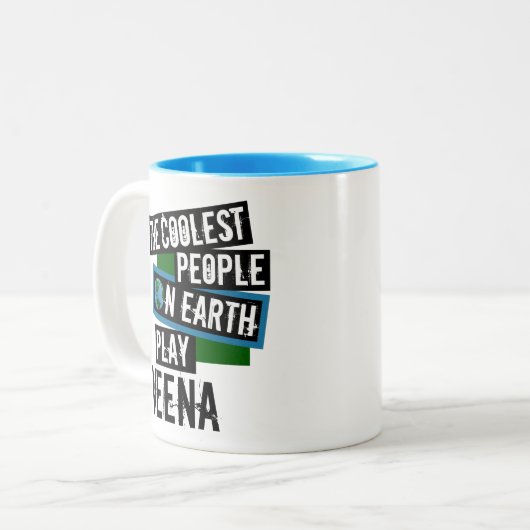 De koelste mensen op Aarde spelen Veena Tweekleurige Koffiemok (Voorkant links)