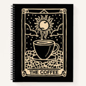 De koffie tarot kaart donkere academia notitieboek (Voorkant)