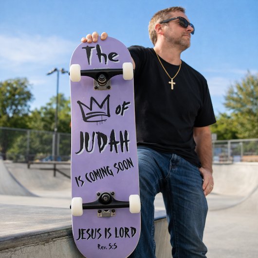 De koning van Juda Jezus Paarse Doodle Christelijk Persoonlijk Skateboard