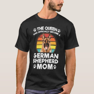 De koningin is de Duitse herder Mam Dog Pet O T-shirt