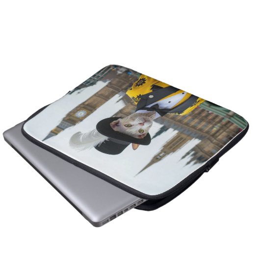 De koninklijke Sphynx in zijn onstuimige pak bij h Laptop Sleeve (Voorkant onderkant)