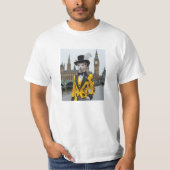 De koninklijke Sphynx in zijn onstuimige pak bij h T-shirt (Voorkant)