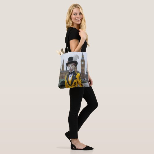 De koninklijke Sphynx in zijn onstuimige pak bij h Tote Bag (Op model)