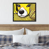 De kop van de beagle rustte op de armleuning. canvas afdruk (Insitu (Slaapkamer))