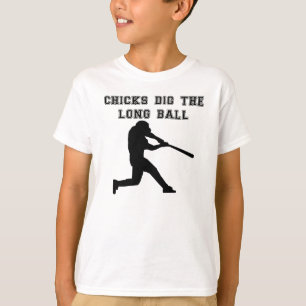 De kuikens duiken de lange bal t-shirt