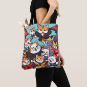 De Kung-Fu kat is spectaculair Tote Bag (Dichtbij)